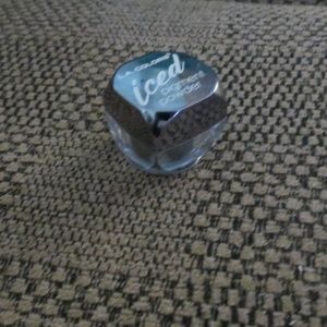 L.A. Colors pigment powder